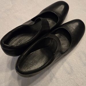 Born Women's Black Heels, Size 10